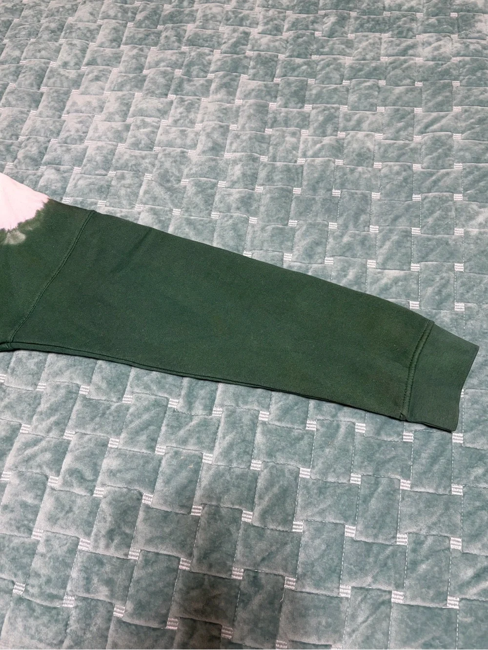 Green Bay Packers NFL Teens Apparel Tie Dye Cropped Hoodie Green XL 15/17